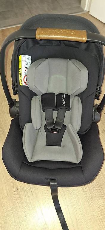 Nuna Seggiolini per auto: Vendo ovetto nuna arra next – Usato da S. Vittore venduto da fra_6z6b 1
