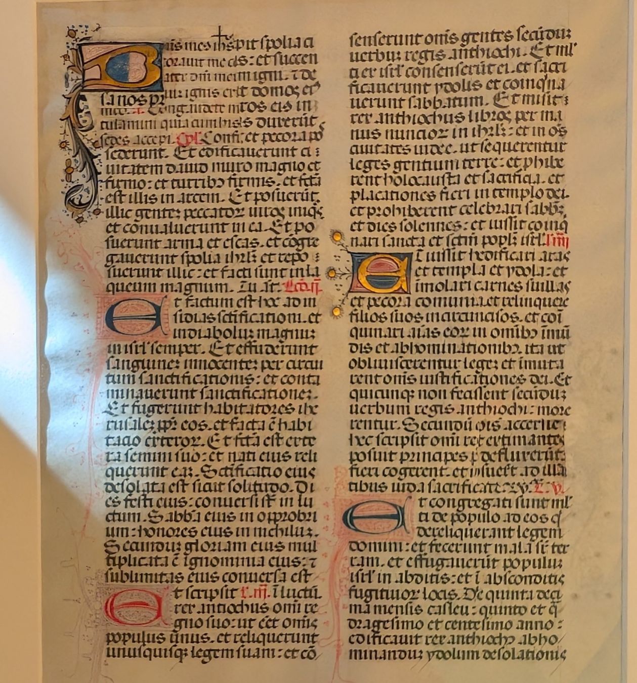 Documenti: Lateinische Schrift auf Pergament m. eindrucksv. Initialien – Usato da Zürich venduto da wme_2brc 1