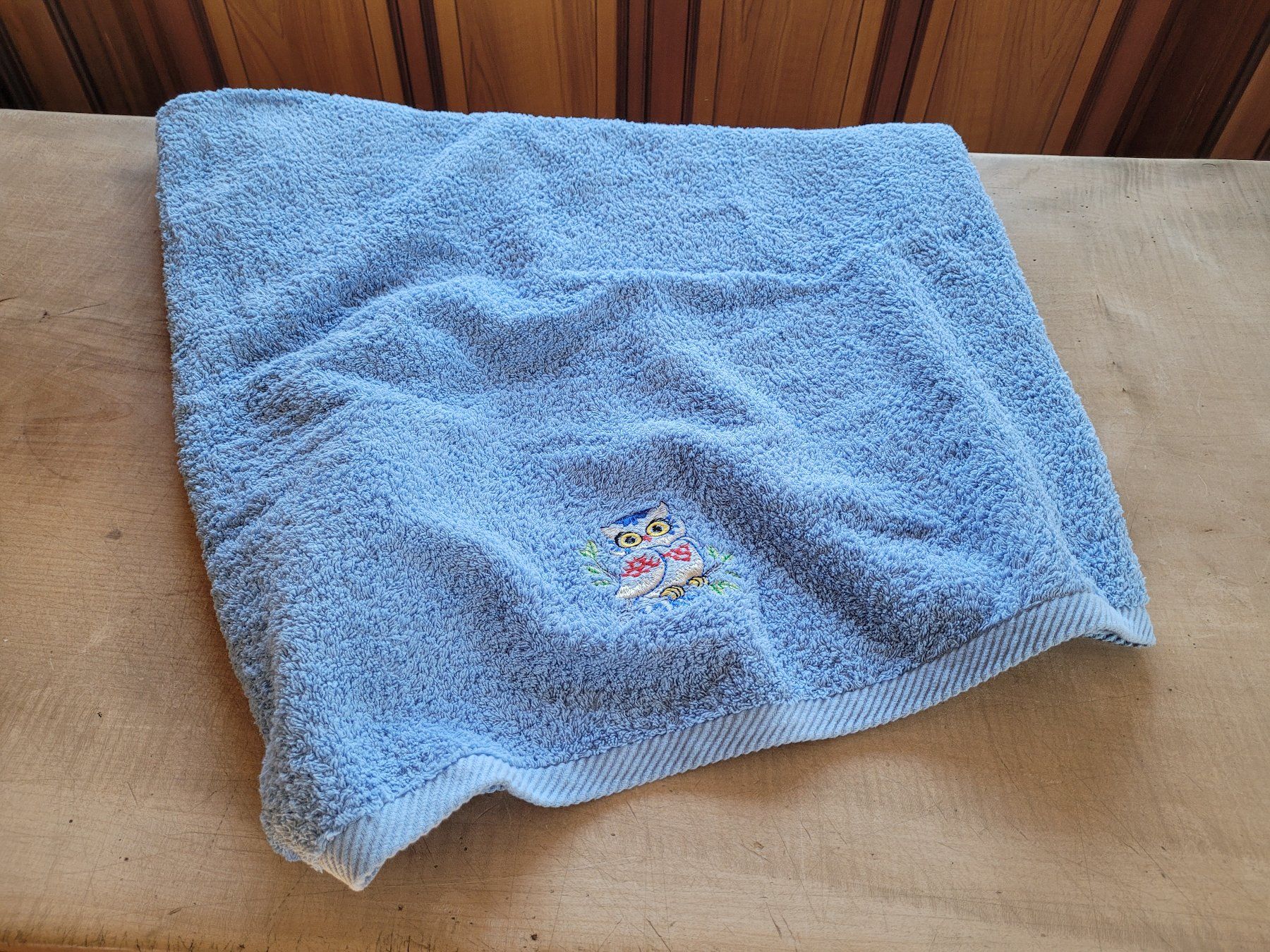 Badetücher: Duschtuch / Badetuch + Handtuch "Eule". 100% Baumwolle. NEU! – Neu (gemäss Beschreibung) aus Zürich von Engiadinabassa 3