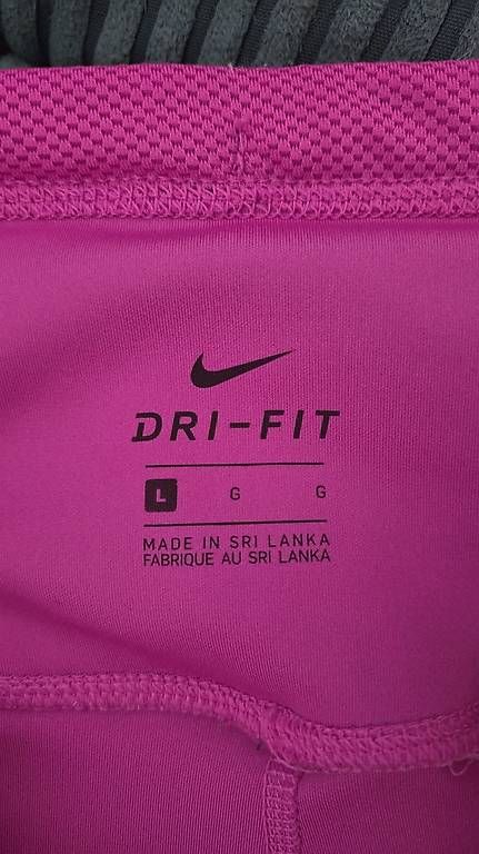 Leggings: nike running tights croppet – Usato da Niederwangen BE venduto da Hmela 1