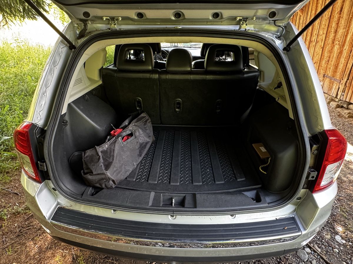 Jeep Automobili: Jeep Compass 2.2CRD mit Dachzelt – Usato da Rothenthurm venduto da uxoninoo 5