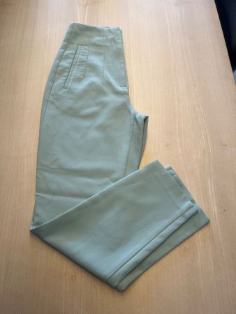 Zara Hose, Grösse XS
