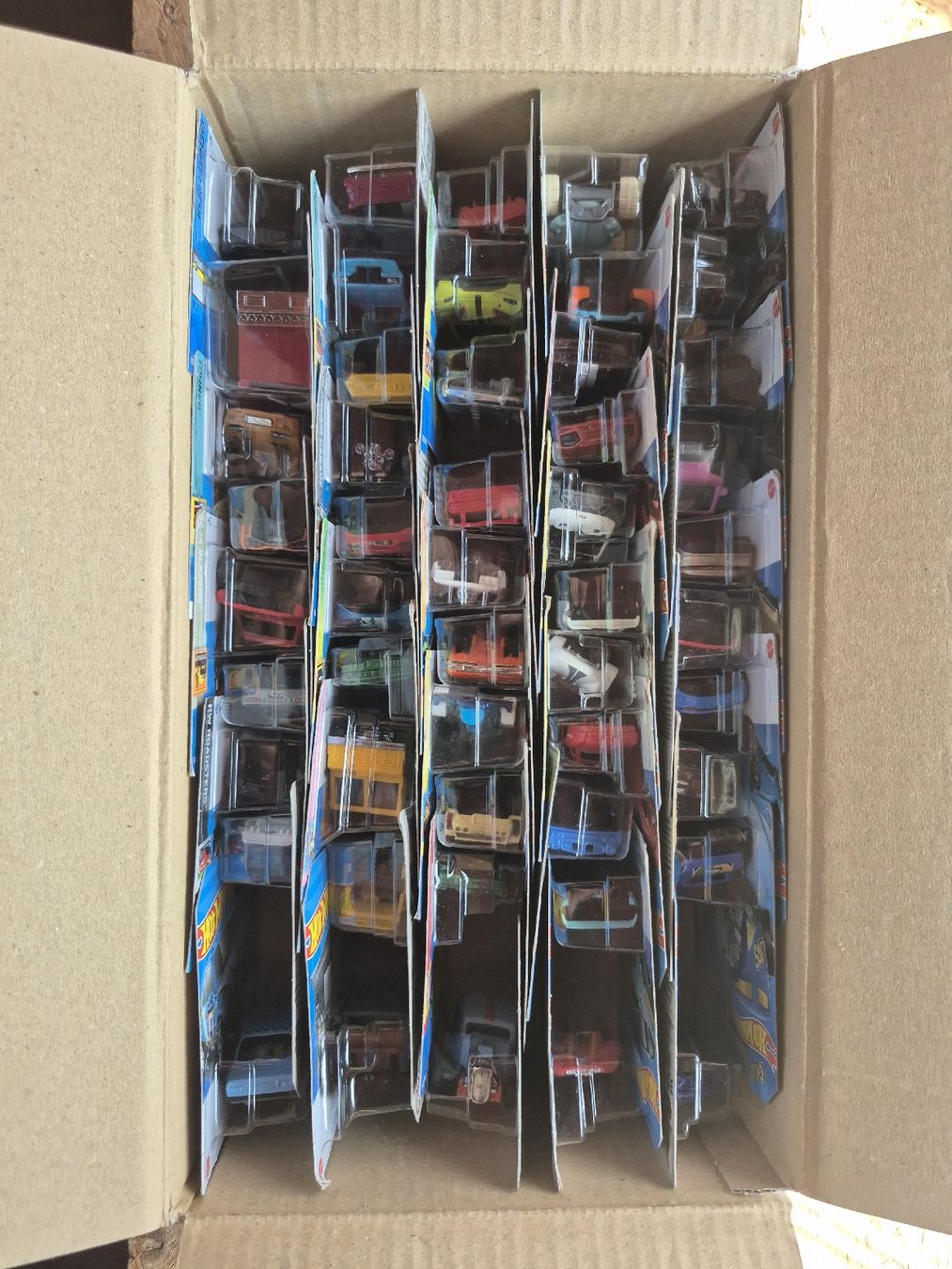 Hot Wheels Modellautos: Lot Hot Wheels 50pcs treasure hunter   – Neu und originalverpackt aus Echallens von Nathan138 6