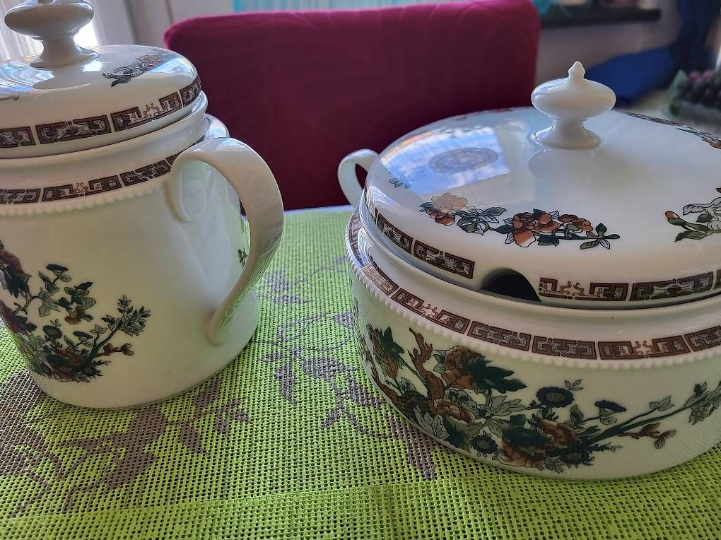 Set di piatti: Kostbare neue Suppenterrine und Kaffee/Teekanne – Usato da Kriens venduto da Aschada 2
