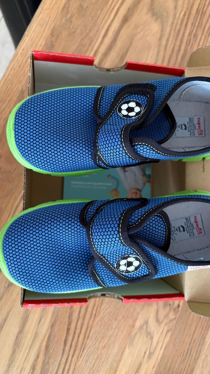 Superfit Scarpe per ragazzi: Hausschuhe Superfit Gr. 29 – Nuovo e nell'imballaggio originale da Ostermundigen venduto da katant