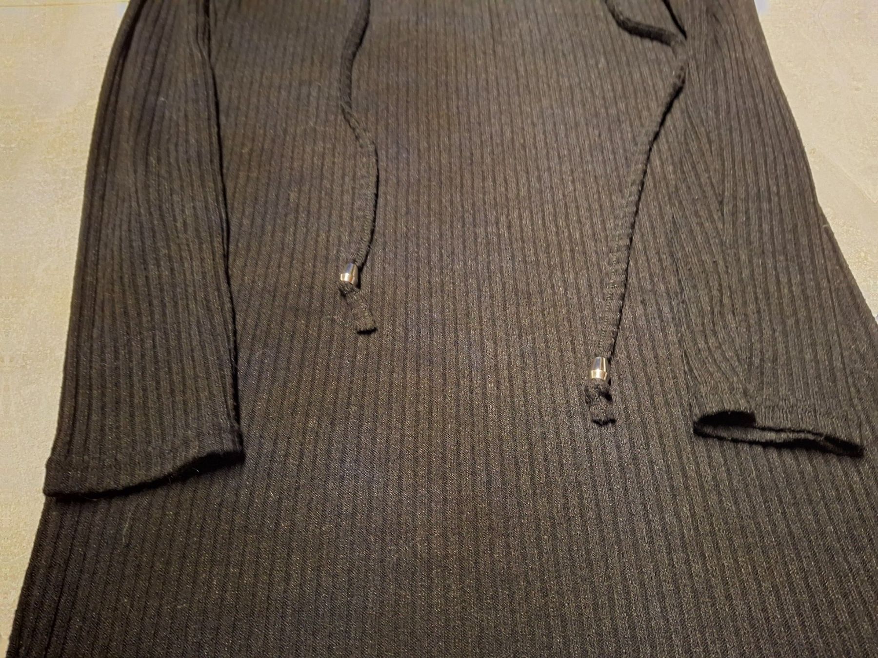 Vestiti: Robe près du corps taille M – Usato da Villiers venduto da san_jn5w 1