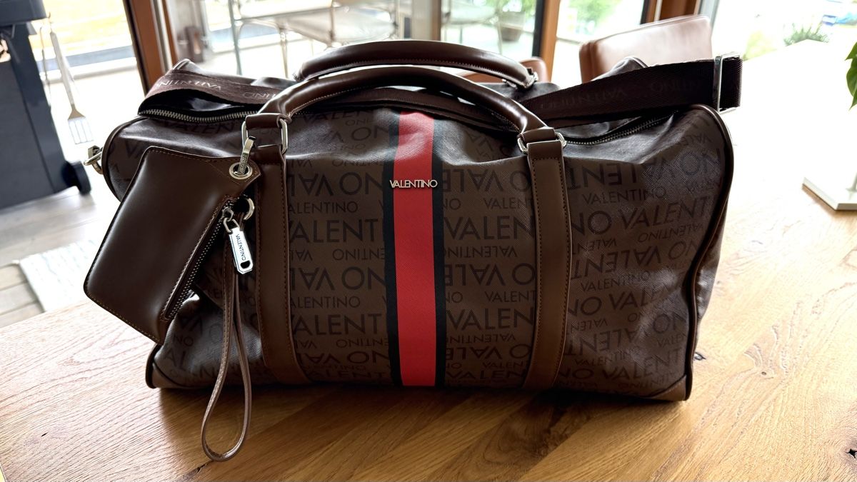 Valentino Borse: Valentino Tasche JORAH Weekender braun – Nuovo (secondo la descrizione) da Kriens venduto da nao_wl7q