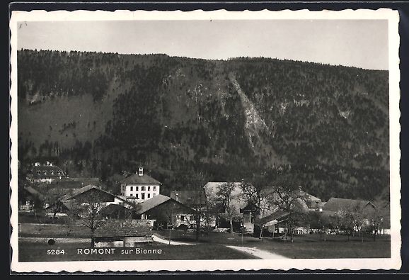 Cartoline postali: Romont /BE, Ortspartie mit Bözingenberg – Usato da Berlin venduto da bartko-reher