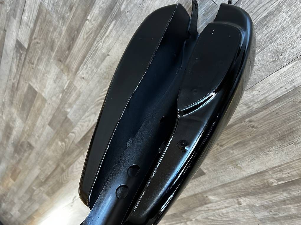 Sonstiges Fahrzeugzubehör: Harley Davidson Tank – Gebraucht aus Schlieren von motostyling 2