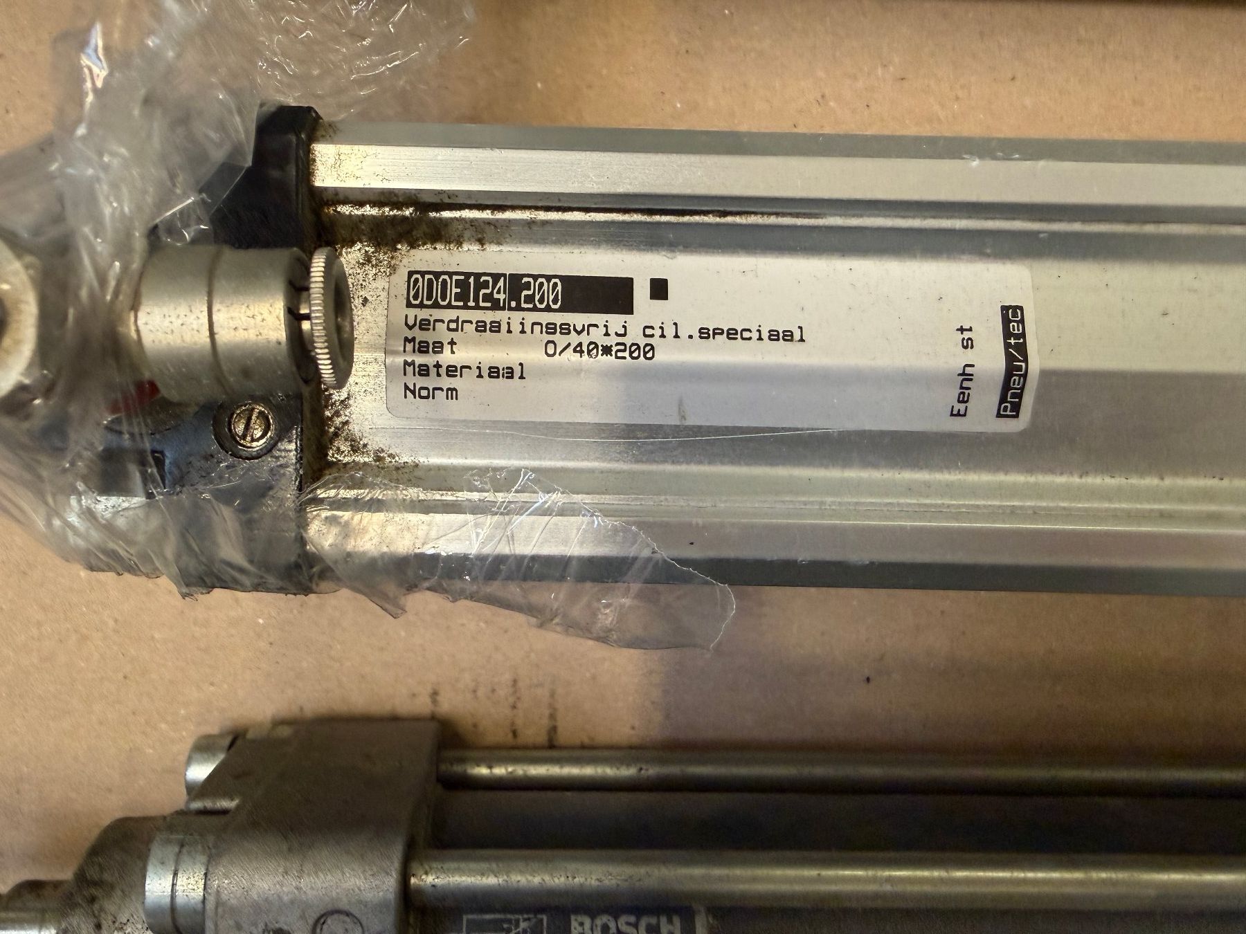 Sonstige Elektronik: Div. Pneumatikzylinder – Gebraucht aus Basel von Mirko00 1