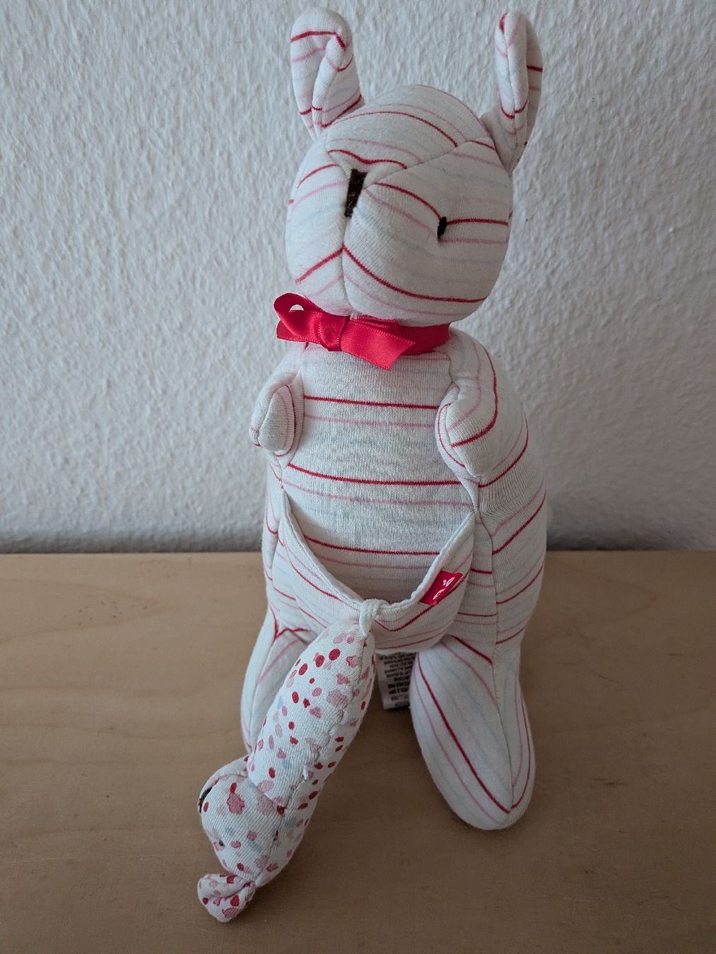 Spielzeuge: Plüschtier Känguru Bébé – Neu (gemäss Beschreibung) aus Zürich von Lalelu011 1