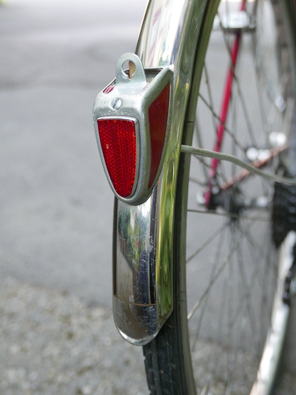 Velos: ALTES HERRENVELO TIGRA – Gebraucht aus Balgach von Zwischenraum 6