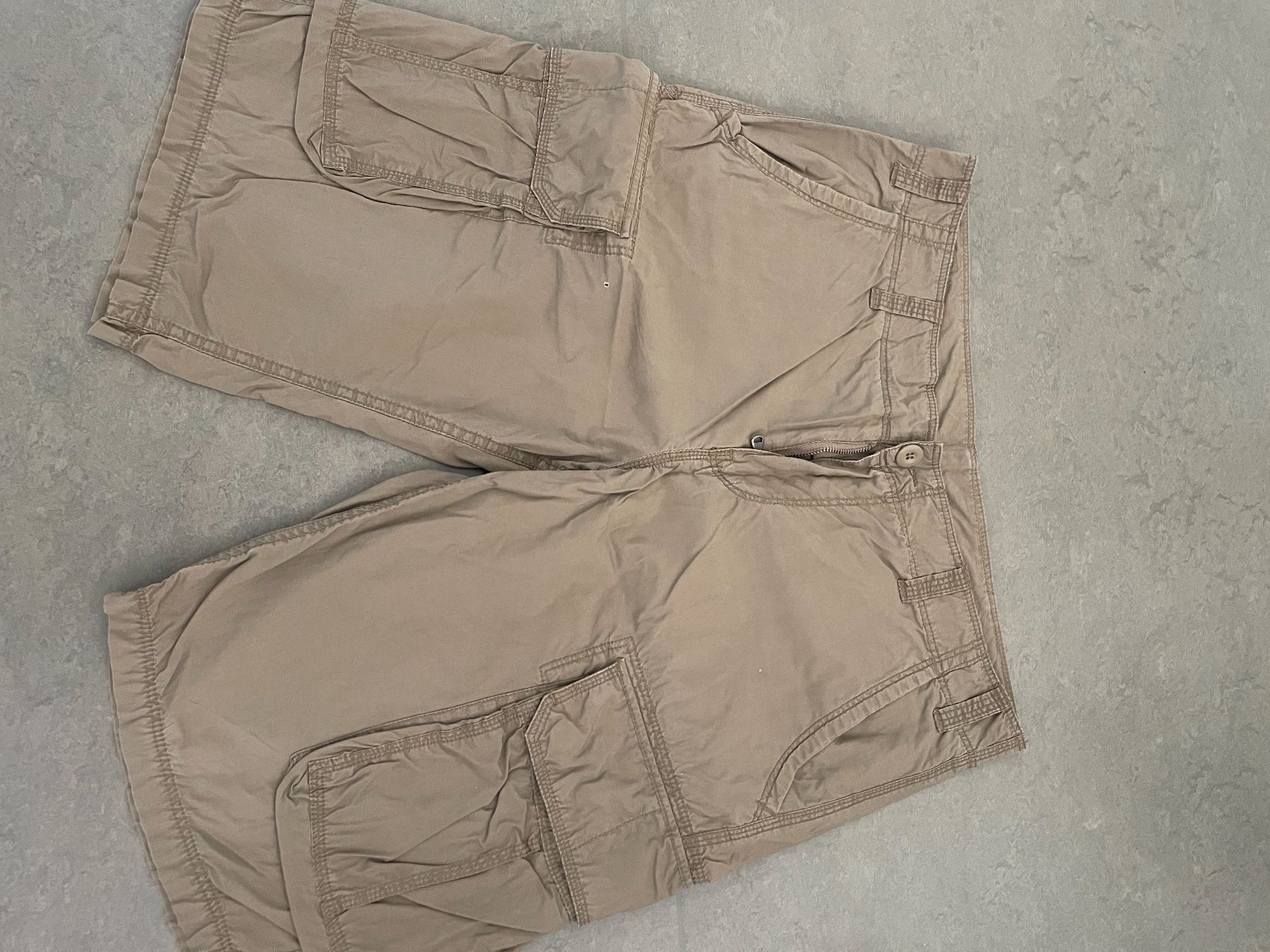 Benetton Pantaloni: Hose – Usato da Zürich venduto da Ivona3