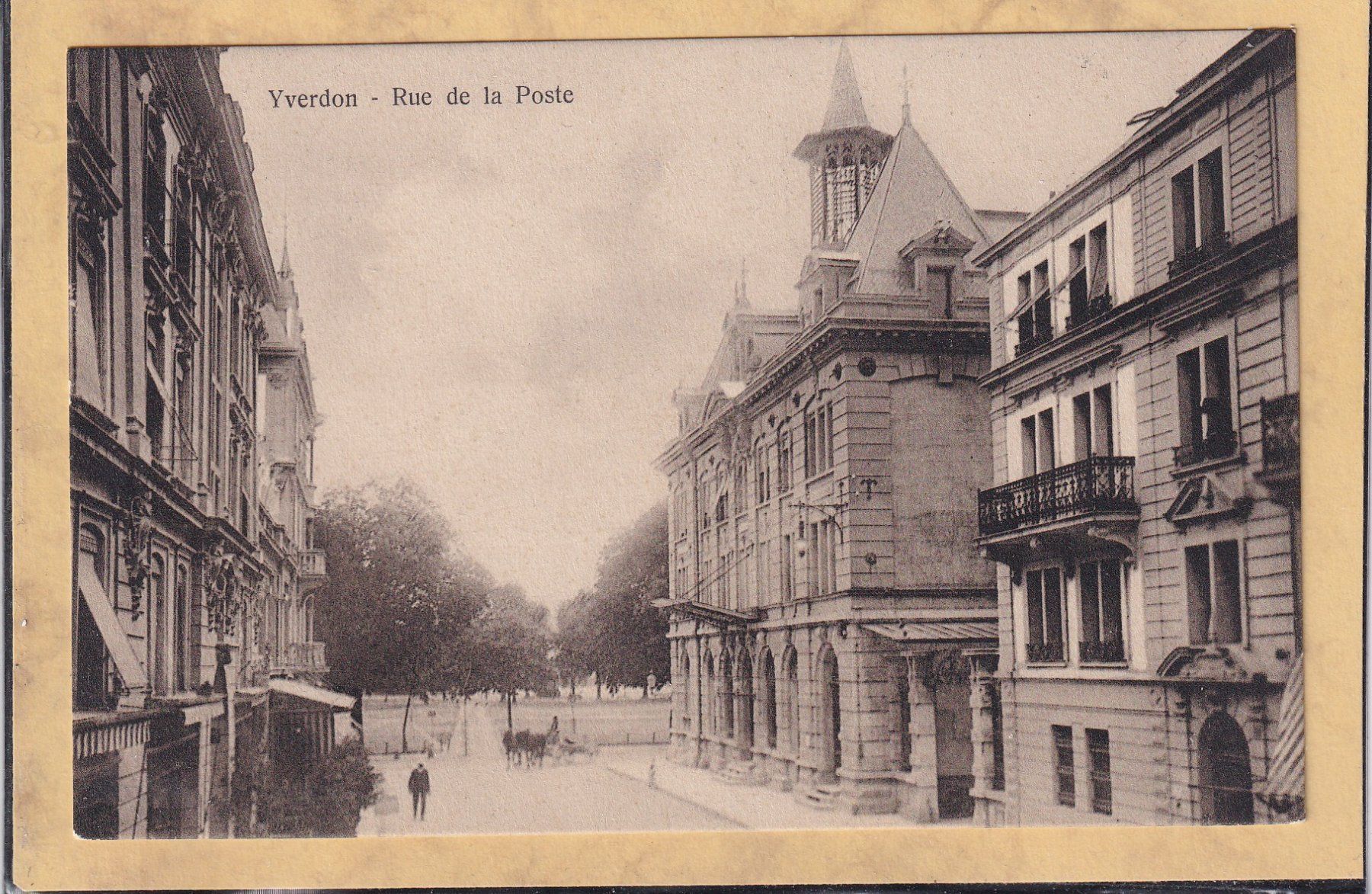 Cartes postales: Yverdon - rue de la Poste - 1920 – D'occasion à Orvin par Pyaeschli