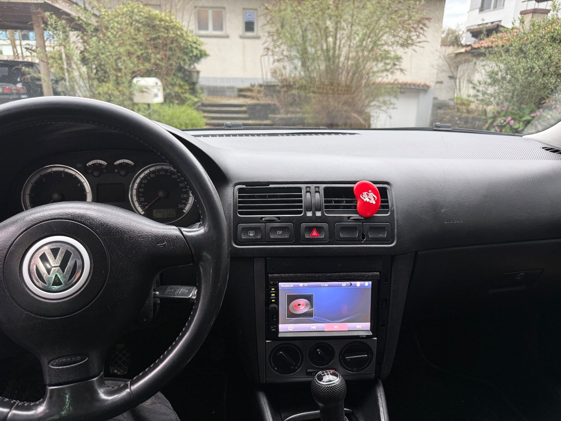 VW Automobili: VW Golf 4 1.9TDI – Usato da Ebikon venduto da esc_mf8z 4