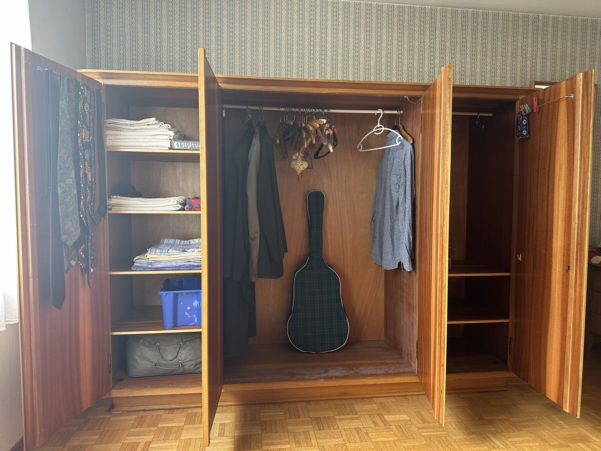 Armadi: Kleiderschrank – Usato da Bern venduto da Penda1 1