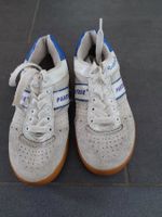 Hallenturnschuhe Gr. 33 Panther