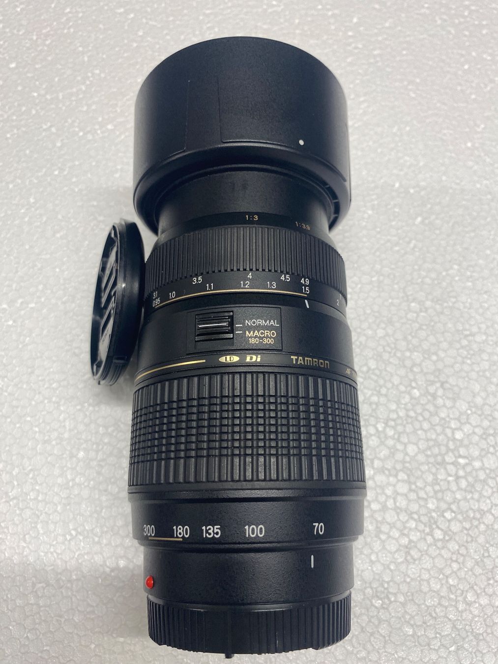 Tamron Obiettivi: Tamron 70-300 Macro – Usato da Zürich venduto da pnp_jz9v 1