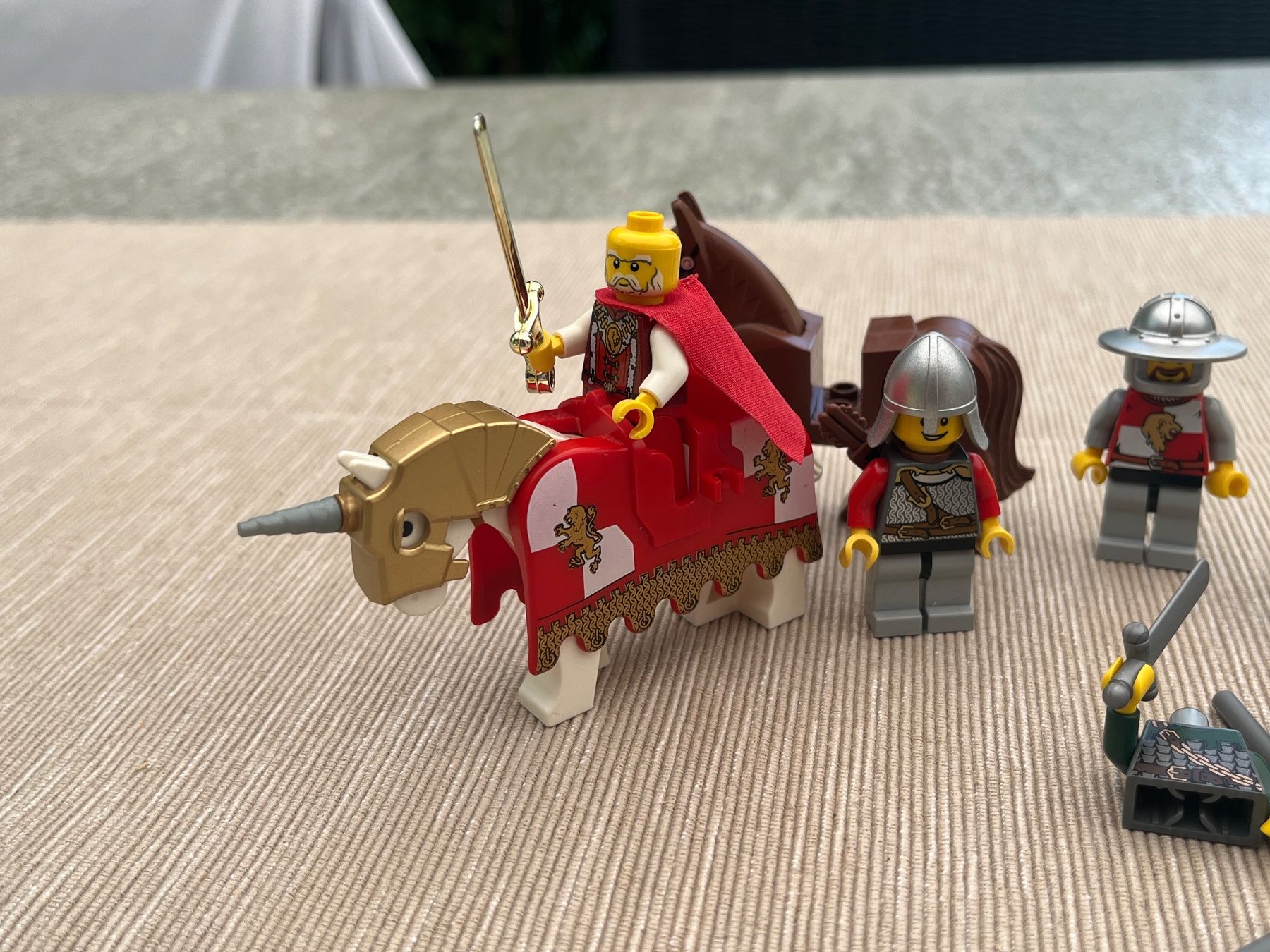 Lego Spielzeuge: Lego Castle Minifiguren Kovolut – Gebraucht aus Winterthur von Wusa01 1