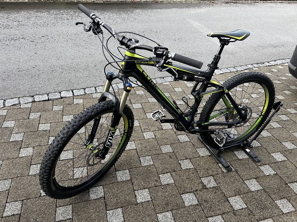 Cube Biciclette: Mountainbike Fully Cube AMS 150 Carbon – Usato da Altstätten SG venduto da basdan