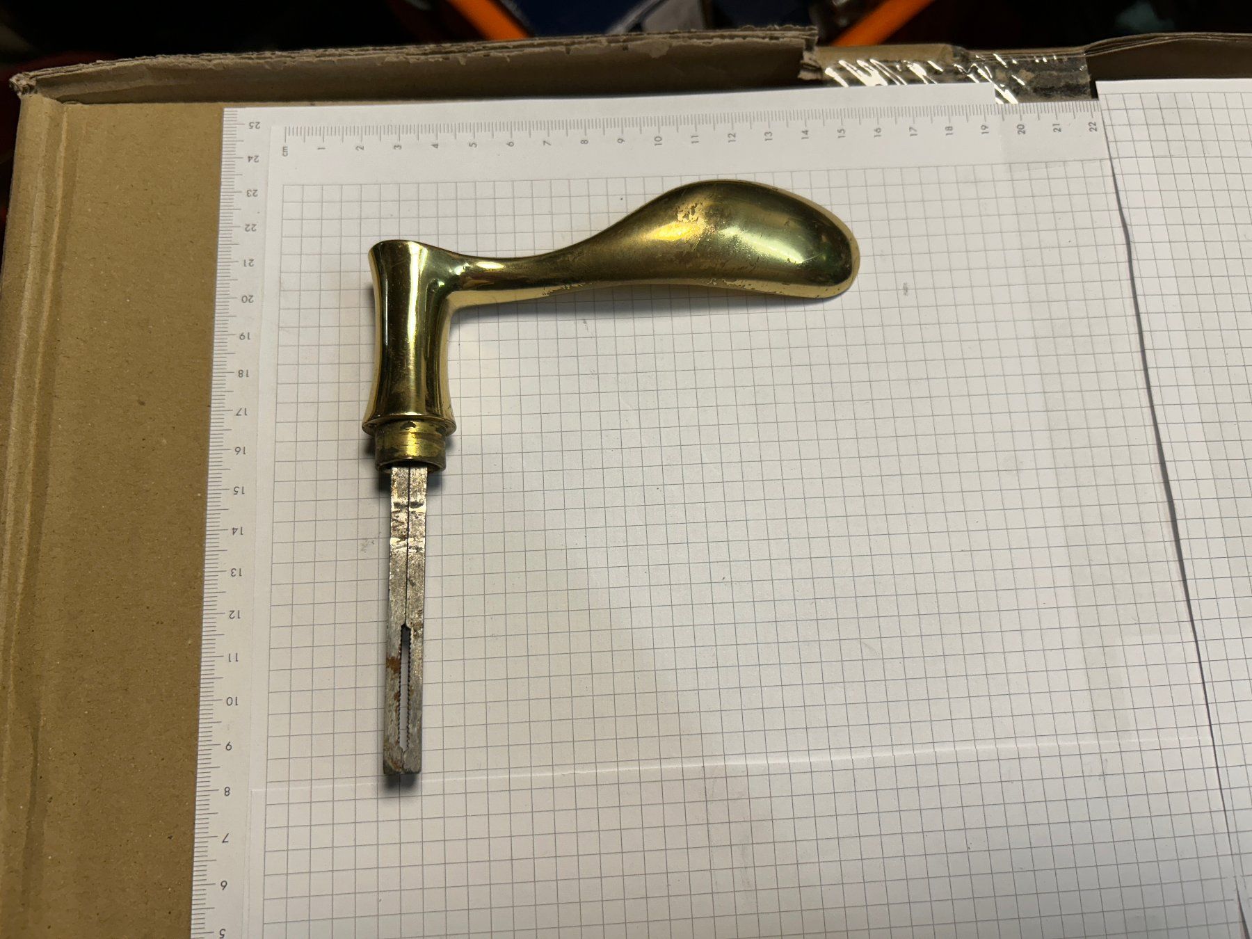 Eisenwaren: Türdrücker, Stiftteil, Messing – Neu (gemäss Beschreibung) aus hägendorf von hsh4614