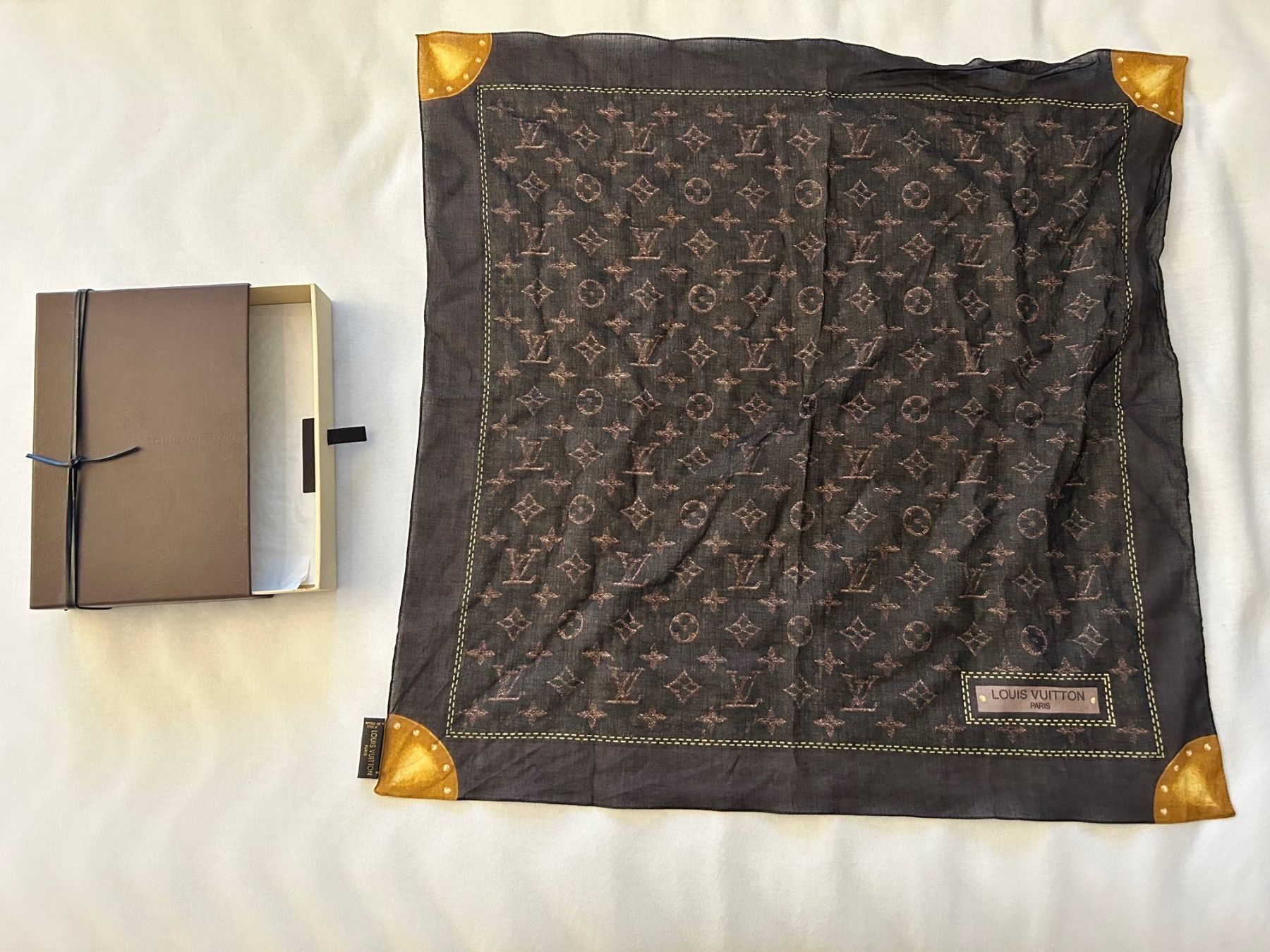 Louis Vuitton Foulards, Tücher & Schals: Louis Vuitton Foulard – Neu (gemäss Beschreibung) aus Flawil von bridge28 1