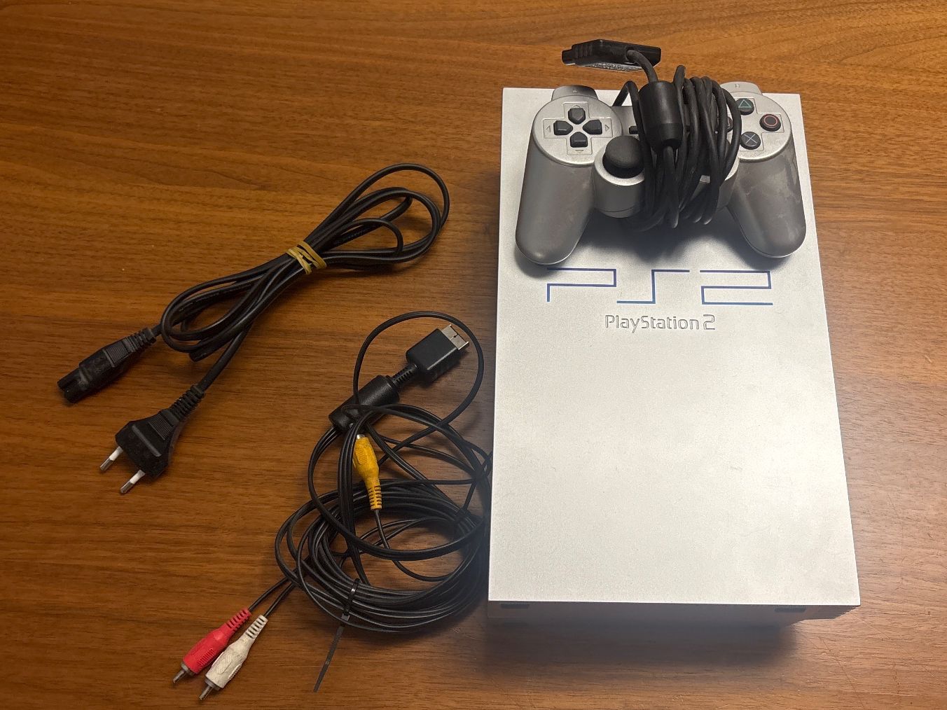Sony Console: Seltene Playstation 2 Silver Edition – Usato da Bern venduto da Midgard1982 1