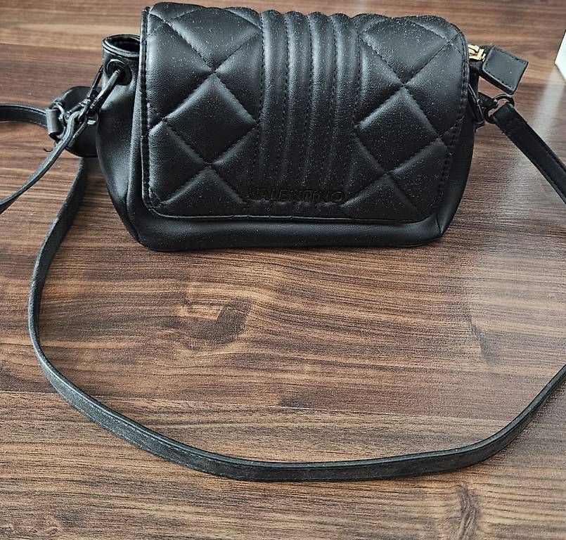 Borse da donna: Valentino Tasche – Usato da Amriswil venduto da dga_b9vw 1