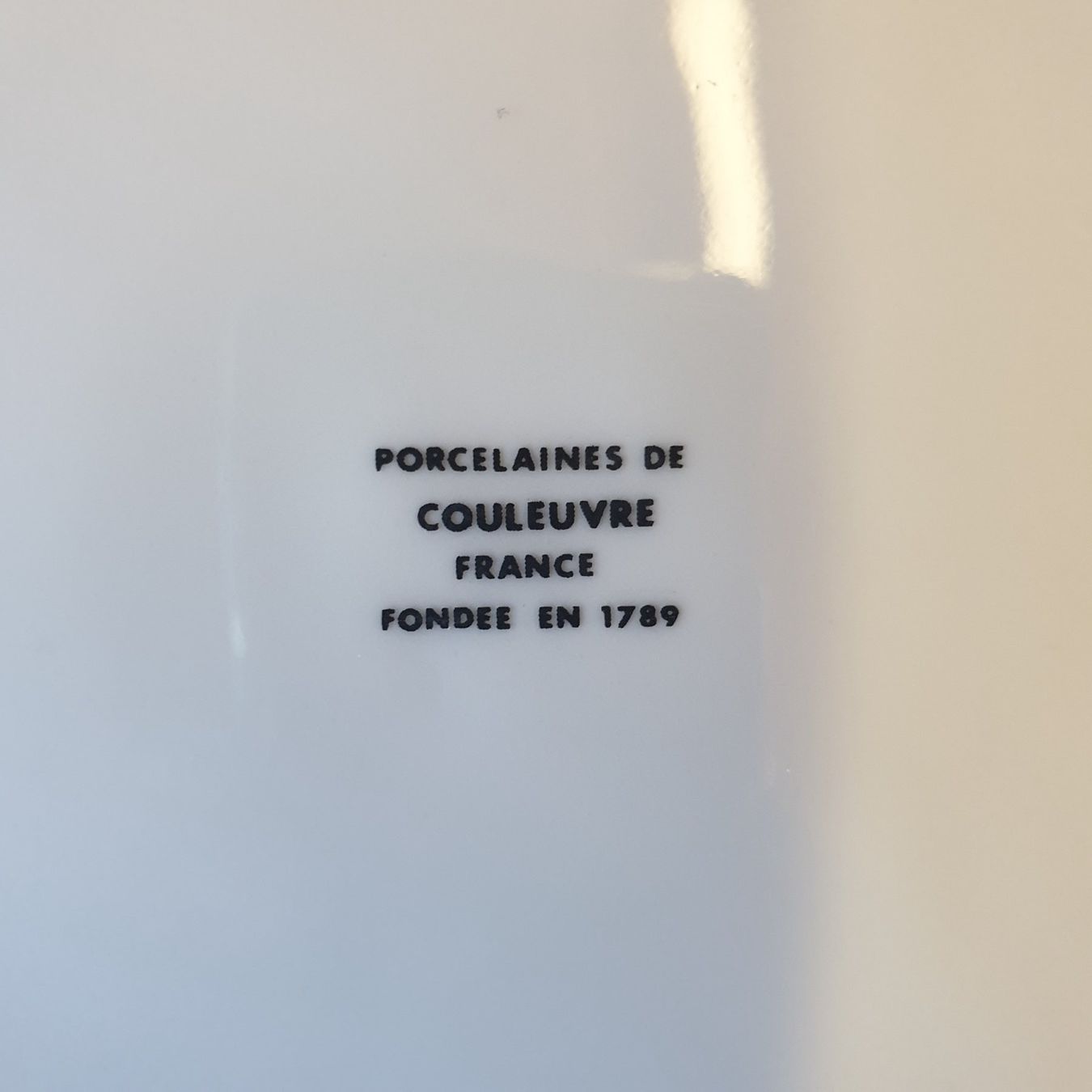 Piatti: Assiette en porcelaine de Couleuvre – Usato da CHENE-BOURG venduto da Praslin 2
