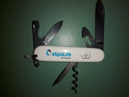 VICTORINOX