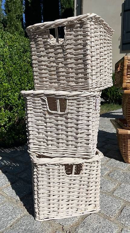 Ikea Altro per la casa: Lot de 3 petits paniers en osier blanc – Usato da Jussy venduto da Retrove