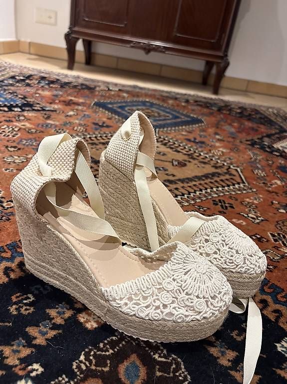 Damenschuhe: Espadrillas con zeppa e nastri – Gebraucht aus Ticino von lucreziaadelbelloo