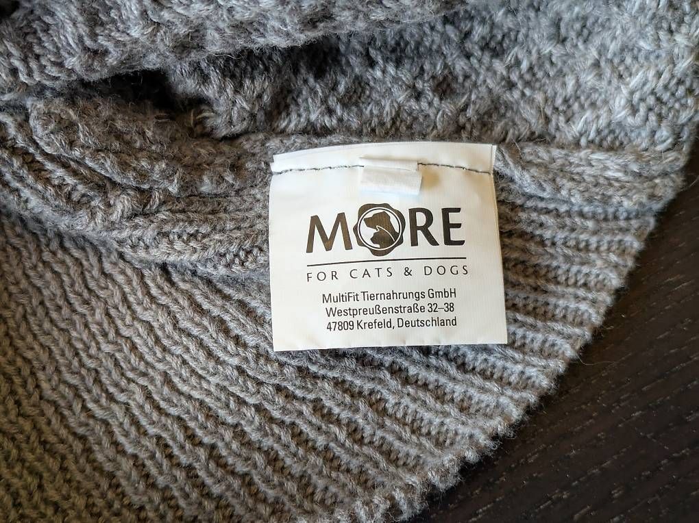 Vêtements: Hundepullover – Neuf avec emballage d'origine à Wetzikon ZH par Pa.Re 2