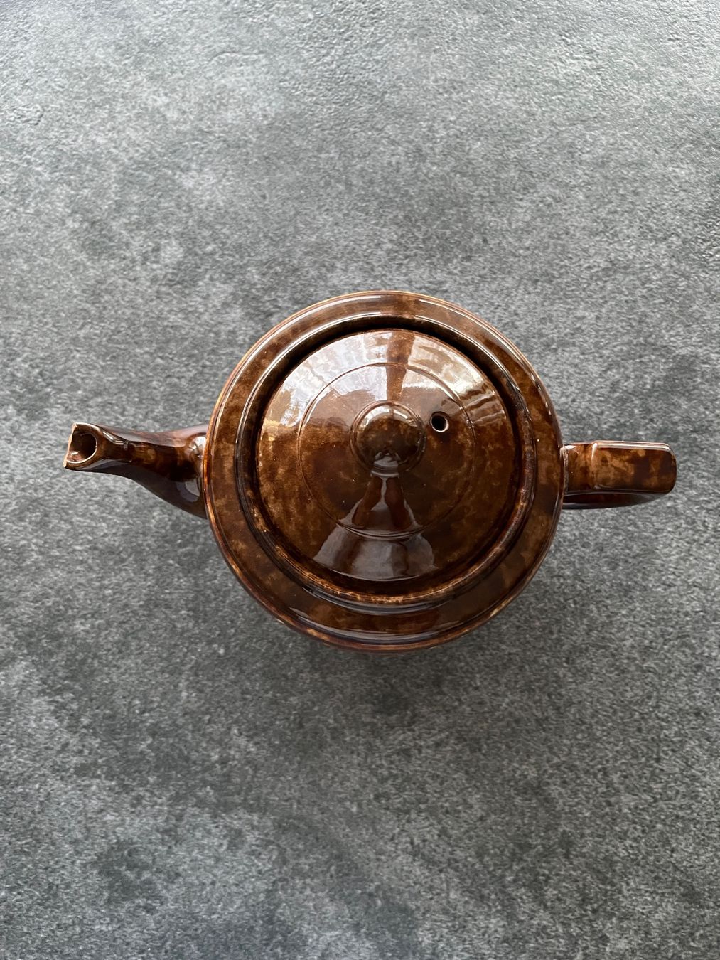 Teekannen: Teekanne in braun – Defekt aus Kilchberg ZH von Simple.Life 1
