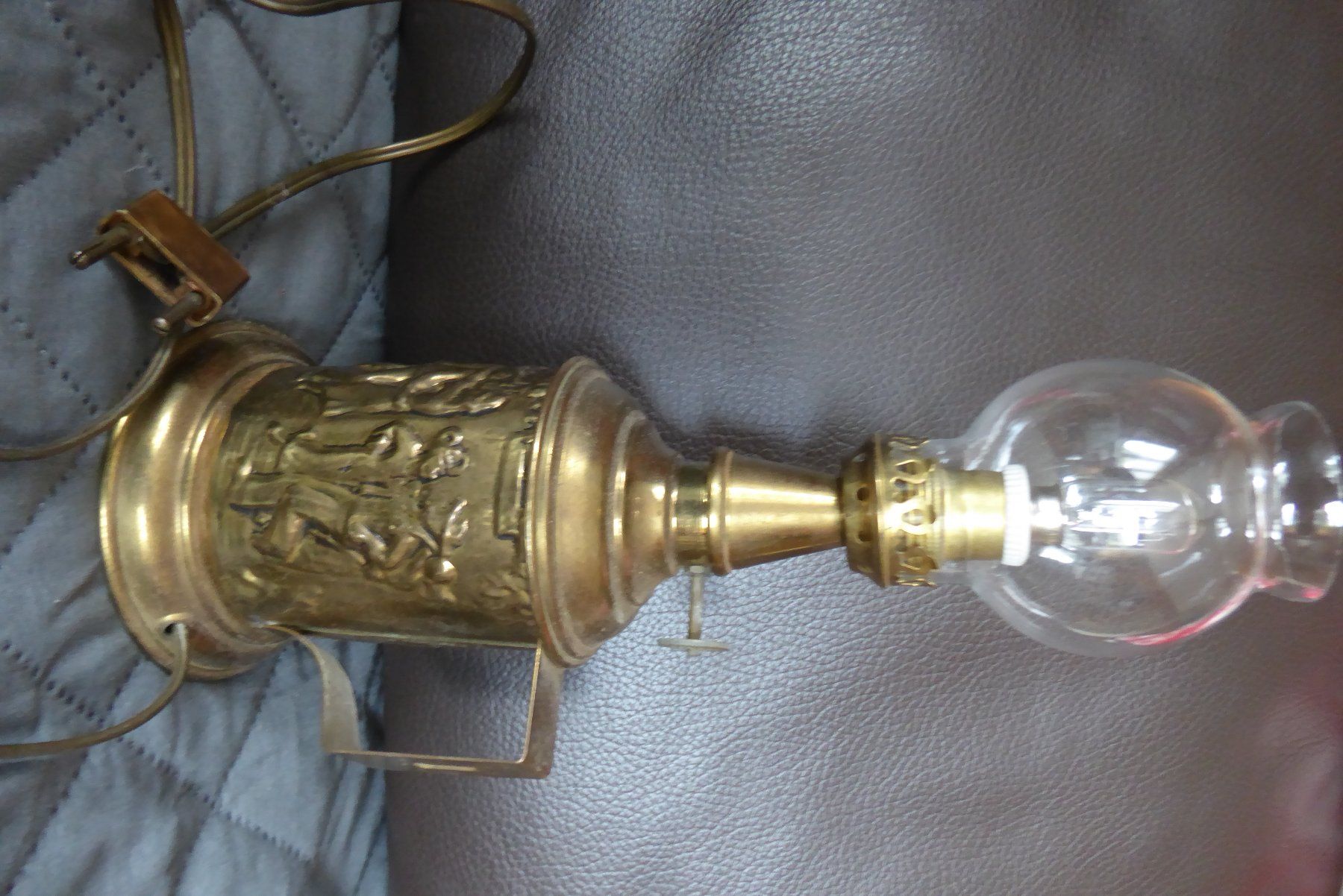 Lampade: Antikes Elektro Lampe klein Messing – Usato da Sargans venduto da Benziner 3