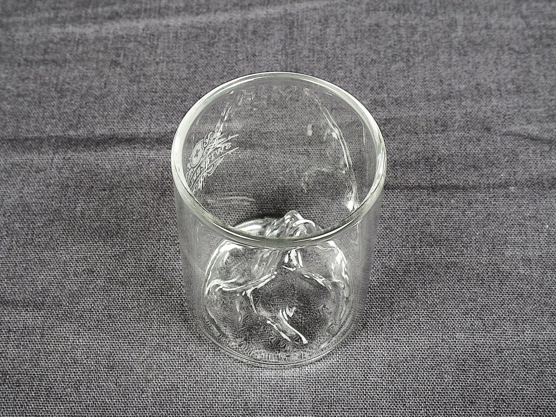 Gläser: Schnaps Gläschen mit Berg im inneren – Neu (gemäss Beschreibung) aus Steinen von Restwert_Steinen 2