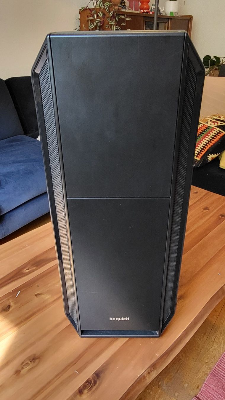 beQuiet! Custodie: Be Quiet! Silent Base 800, ATX PC Gehäuse – Usato da Bern venduto da nic_x6gy 1