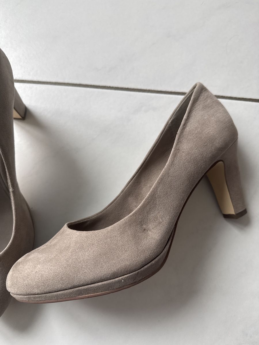 Scarpe da donna: Pumps Gr 39 – Usato da Zell ZH venduto da Guffos 1