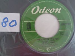 1 Vinyl Single – Judas Jump – This Feelin we feel - Odeon