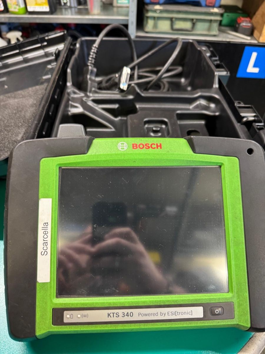 Bosch Tous les outils: Bosch tester KTS 340 – D'occasion à Opfikon par Chris151294