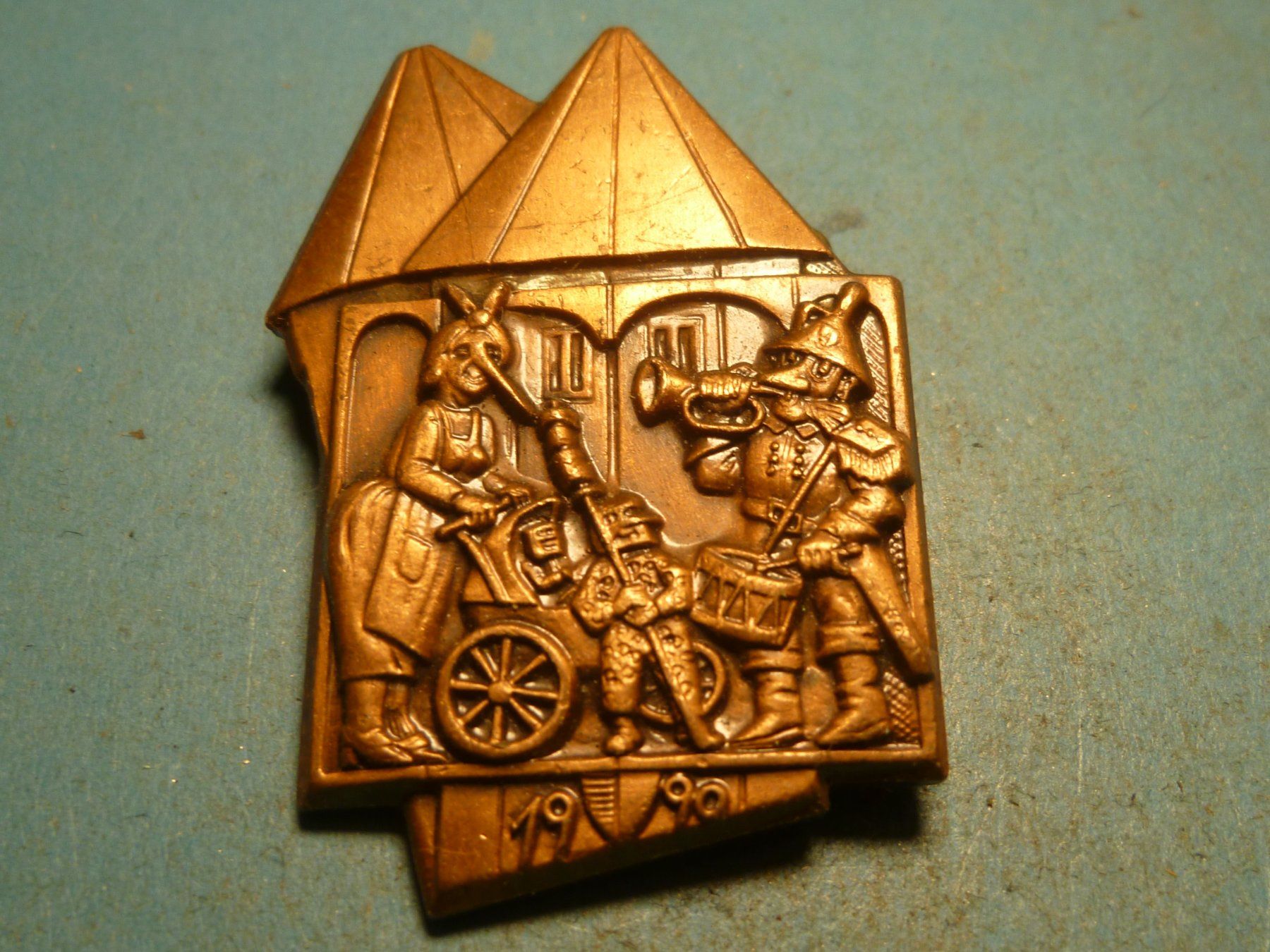 Plaketten & Abzeichen: LUZERN 1990 BRONZE – Gebraucht aus Ried (Muotathal) von Mandarin02