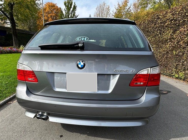 BMW Autos: BMW 525d touring Steptronic, frisch ab Service – Gebraucht aus Meggen von Elevation7 3