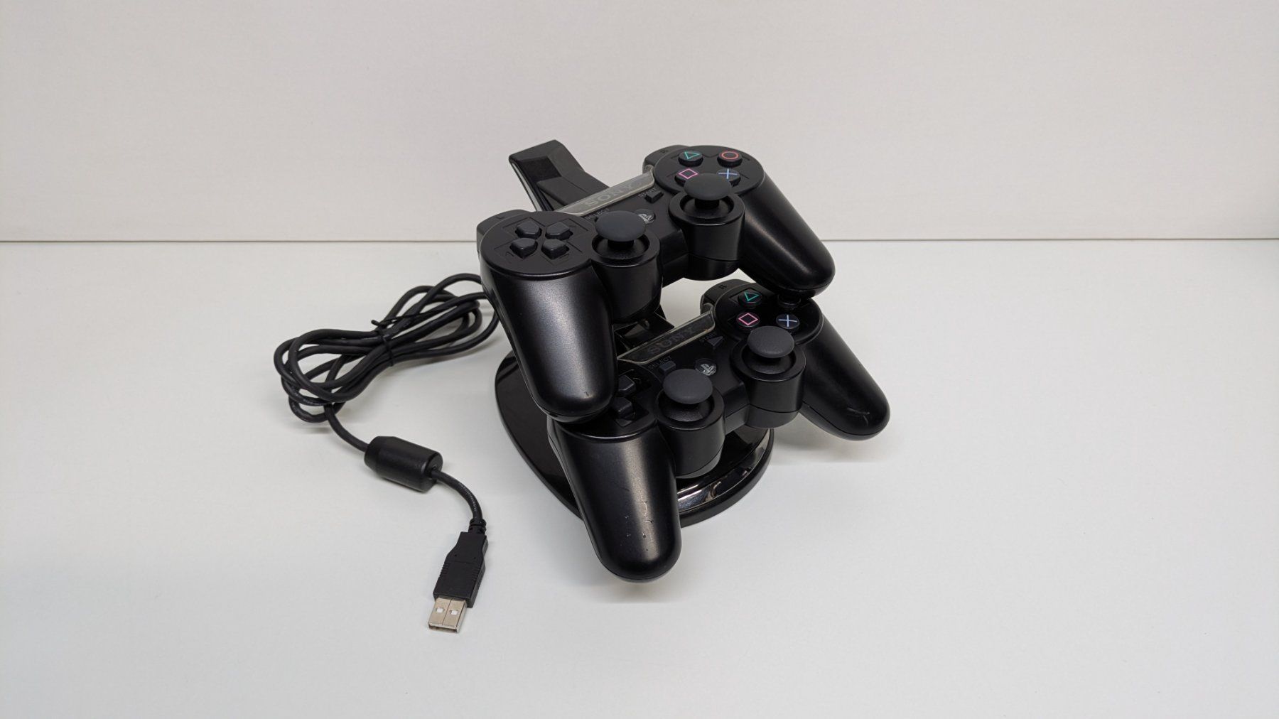 Sony Console: Sony PlayStation 3, 2 Controller, 10 Games – Usato da Menziken venduto da mame18 3