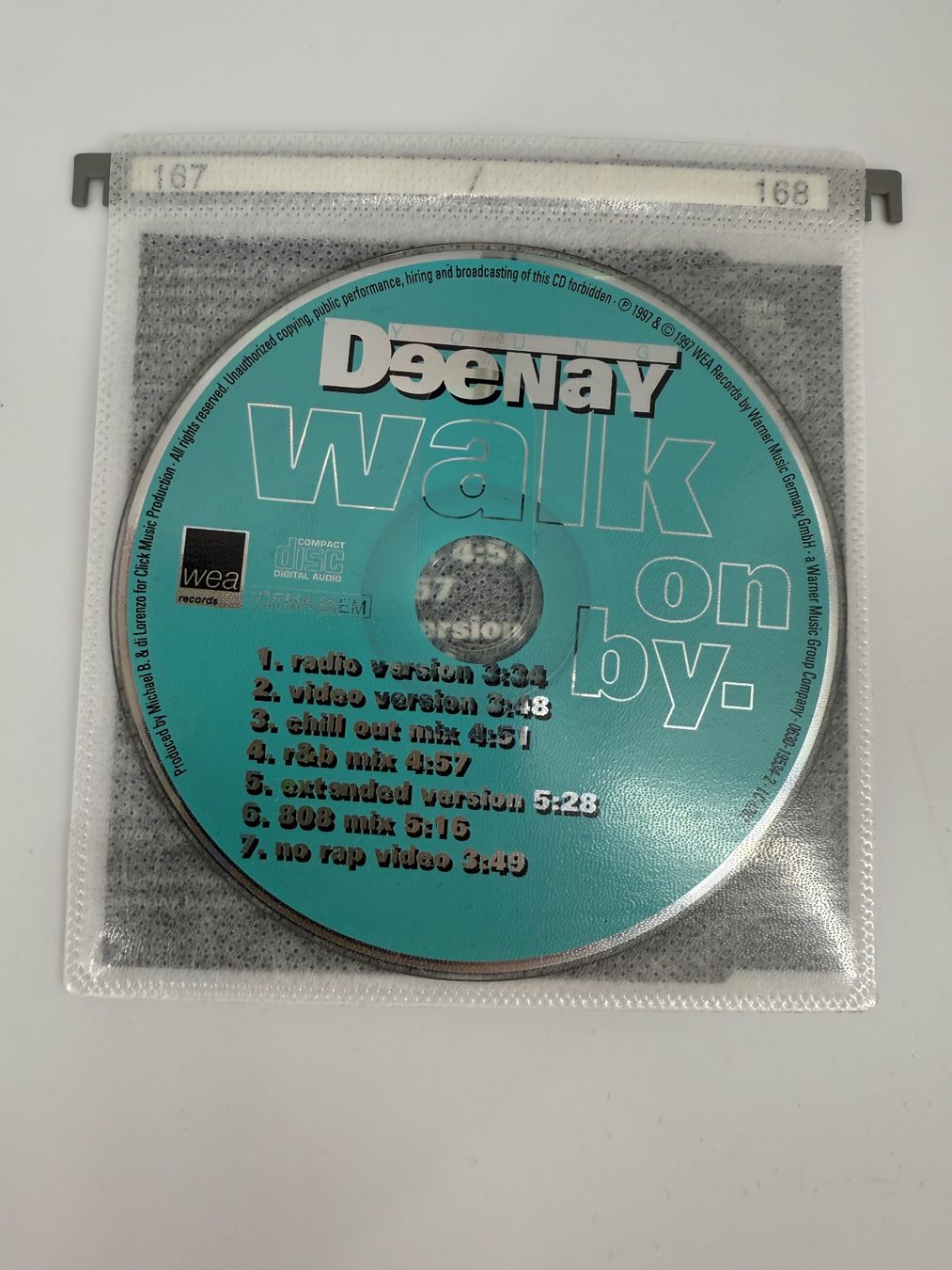 CDs: Young Deenay - Walk On By CD Single – Gebraucht aus Auenstein von moin. 1