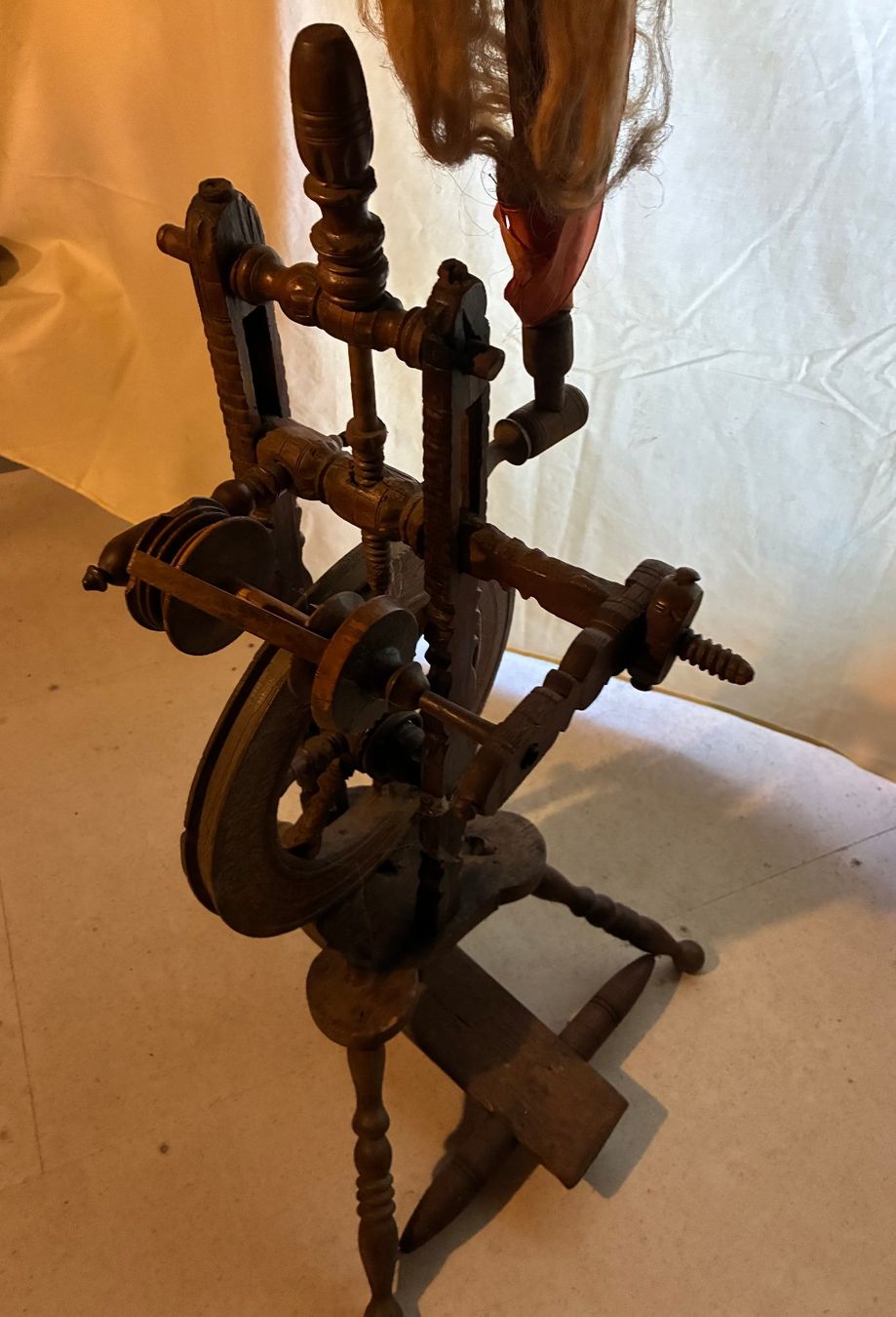 Rouets anciens: Antikes Spinnrad – D'occasion à Uznach par Kas-Fri 4