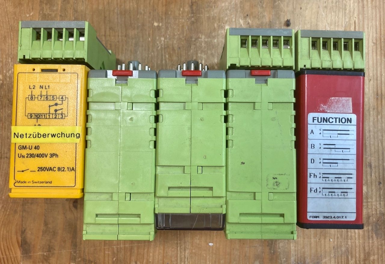 Componenti elettronici: Relais 5 Stück – Usato da Liedertswil venduto da ELRITS 1