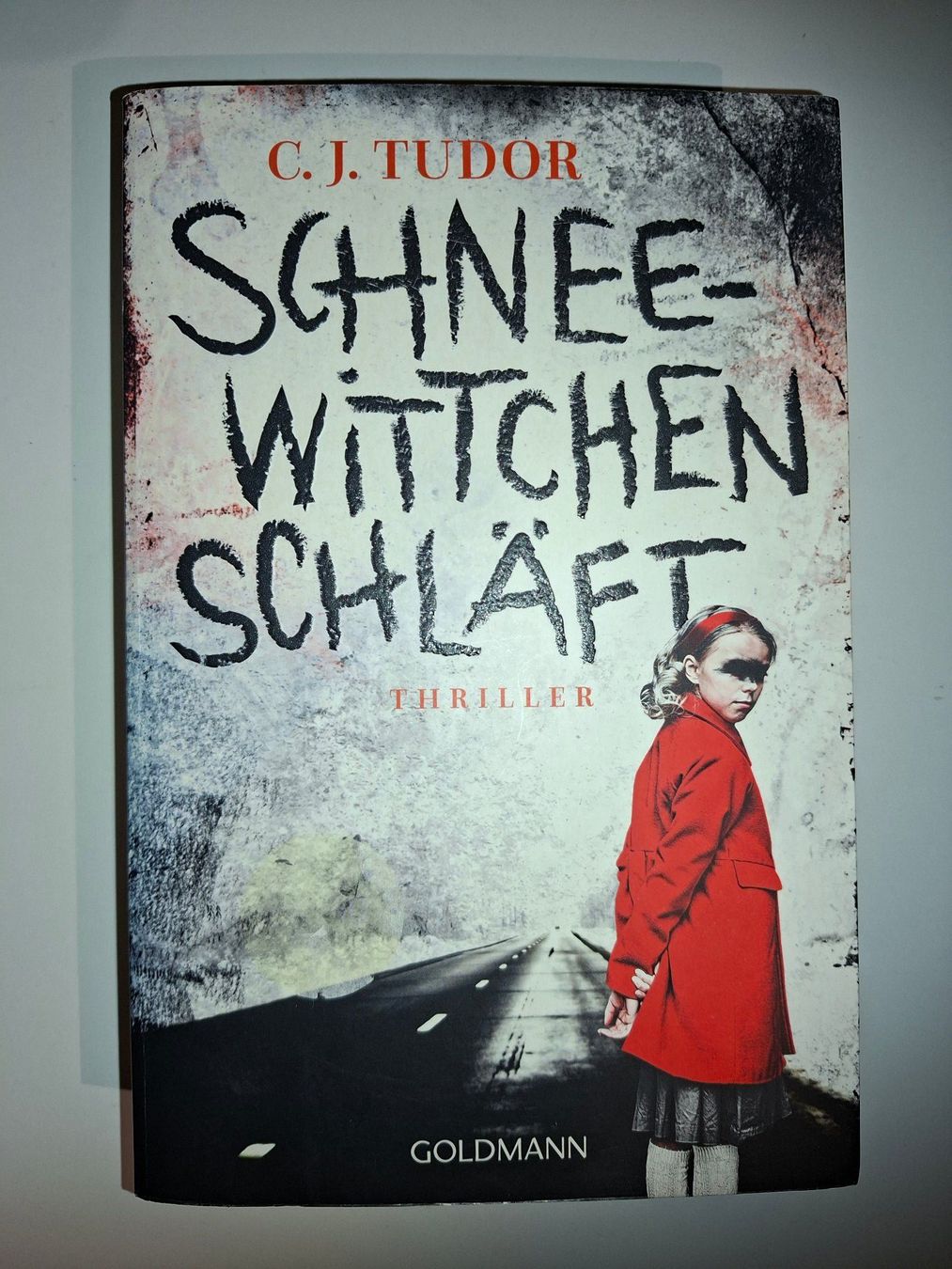 Libri: C.J. Tudor: Schneewittchen schläft - Thriller – Usato da Dietikon venduto da Buchantiqdietikon
