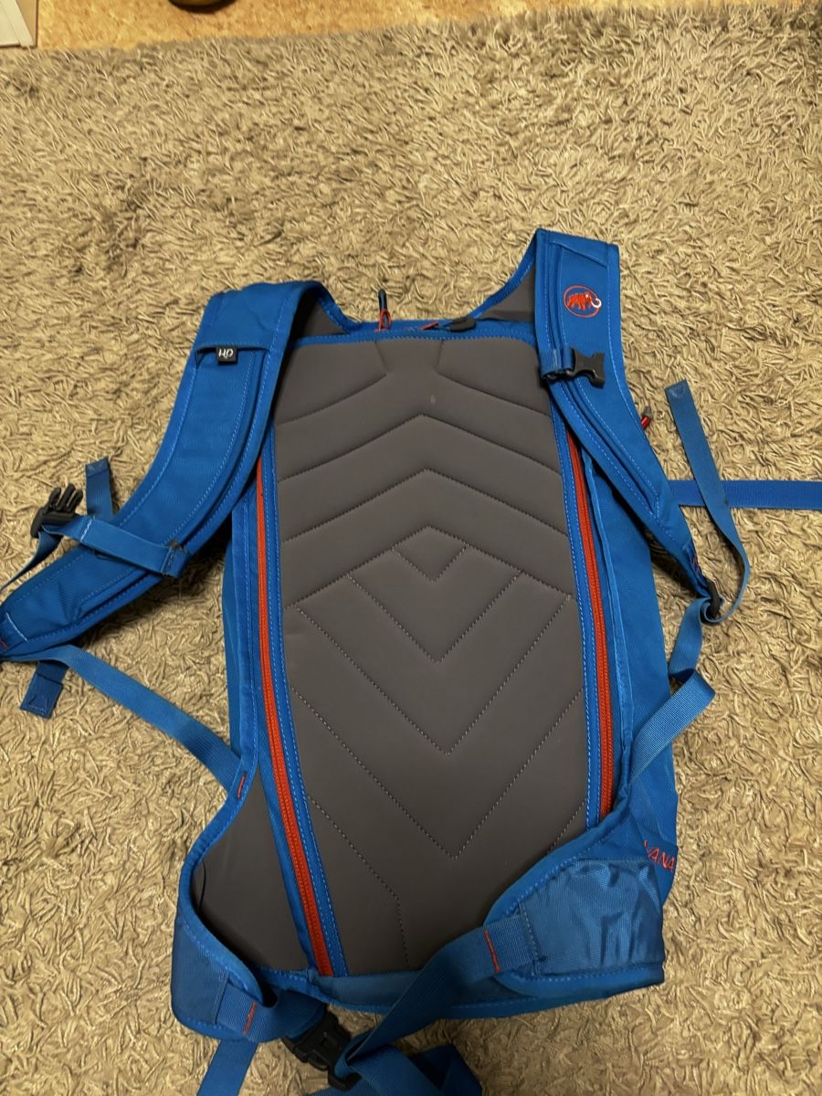 Mammut Zaini: Freeriderucksack Mammut Nirvana Flip 18 – Usato da Basel venduto da enotheking 1