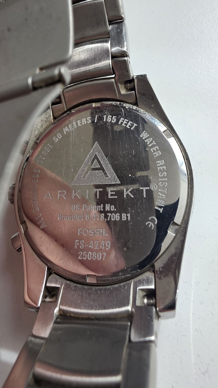 Fossil Uhren: Fossil Herren Uhr silber schwarz – Defekt aus Bergdietikon von Burberry5 1