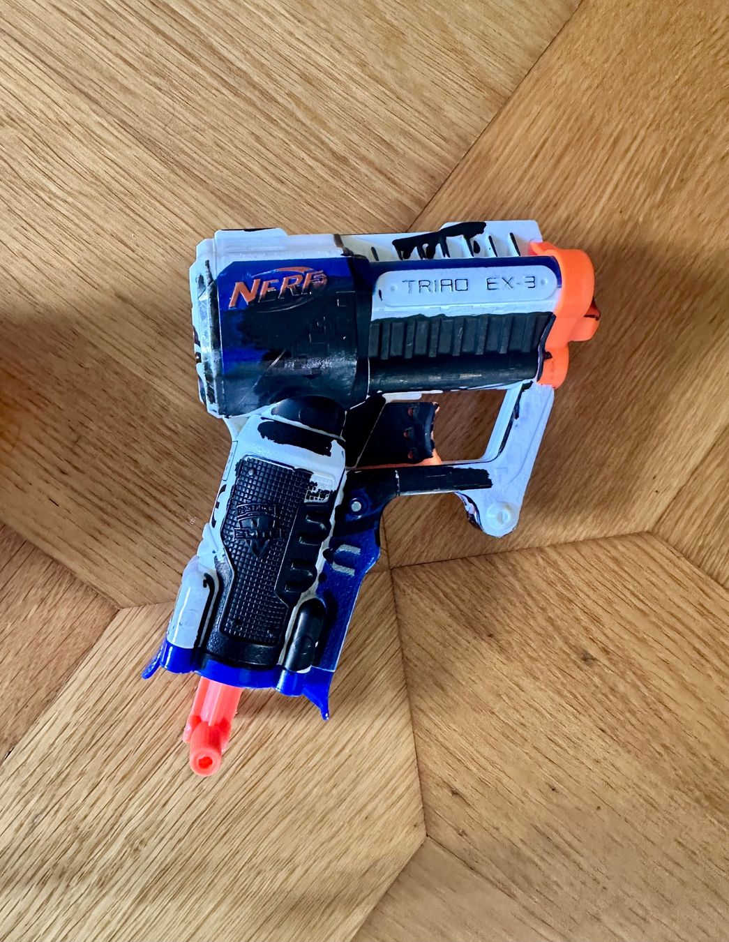 Nerf Spielzeuge: Nerf Blaster Set  5 Stück inkl. Patronen – Gebraucht aus Küsnacht ZH von Kult7 5